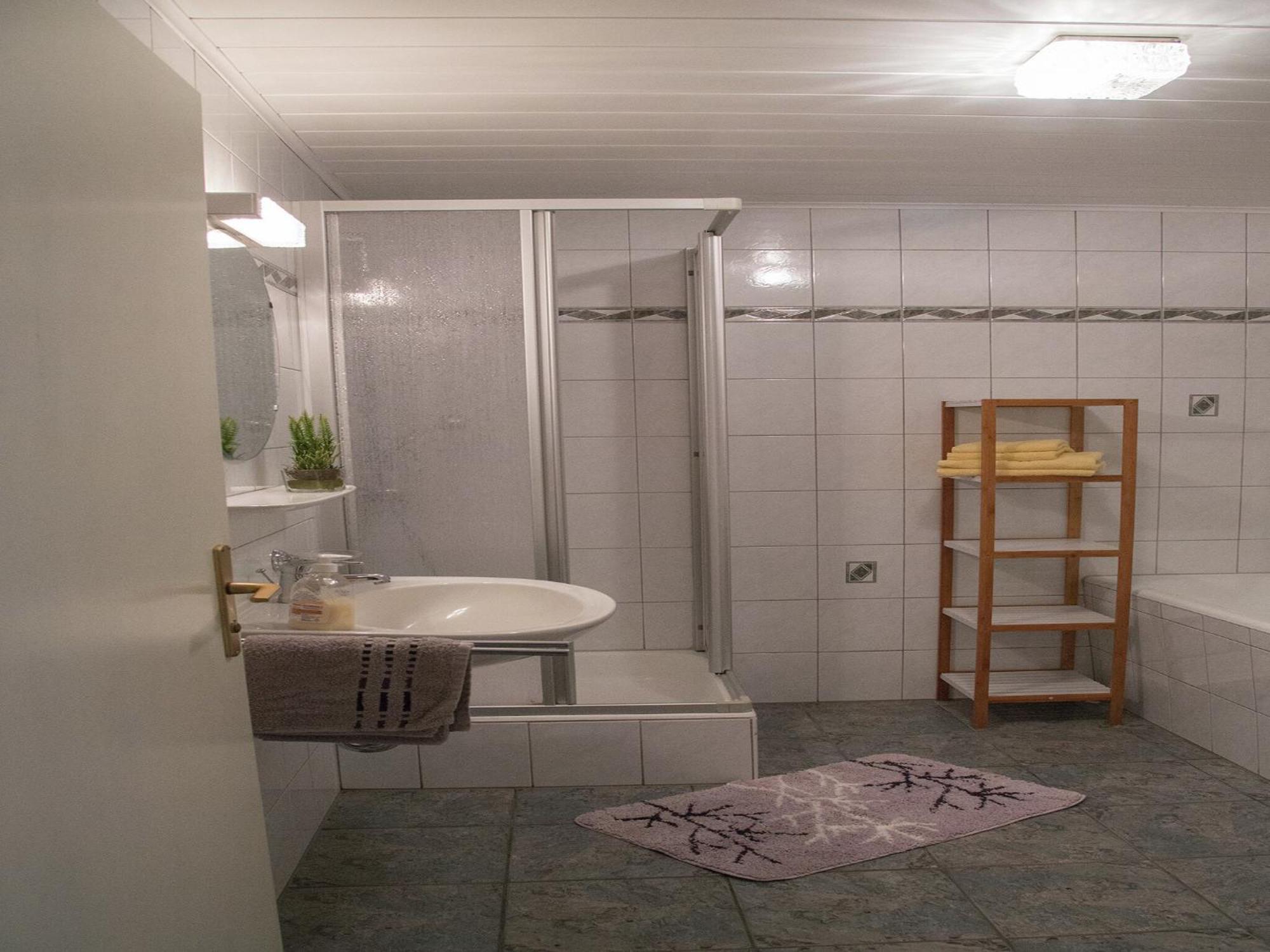 Spacious Holiday Home In Ulmen Near The Centre Exterior foto